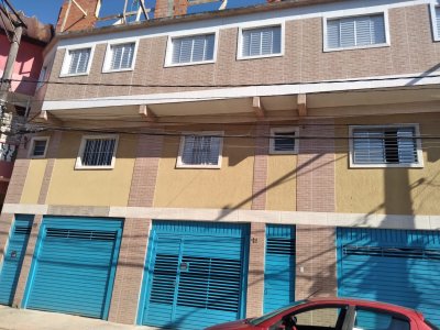 Casa em Taipas - São Paulo — foto 1