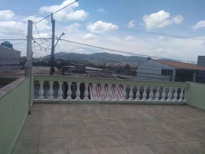 Sobrado em Jaraguá - São Paulo — foto 1
